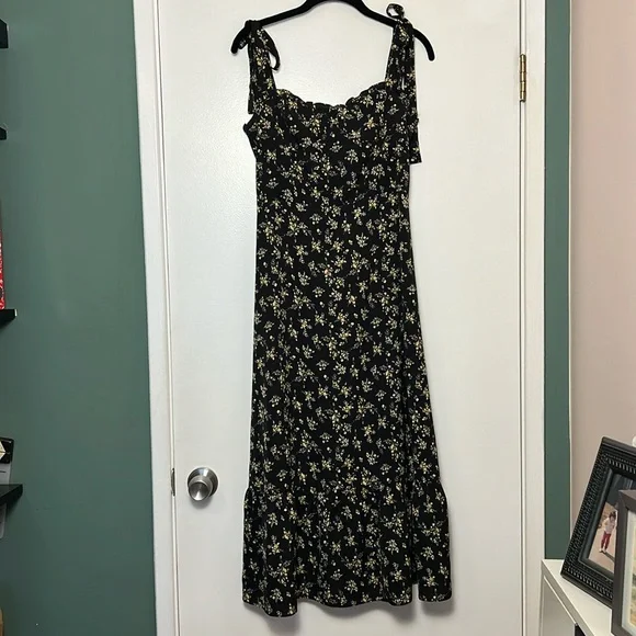Anthropologie Black Floral Midi Dress - Picture 3 of 11